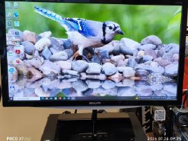 Philips Brilliance Amva LCD monitor 24"