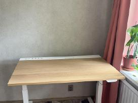 Ikea Mittzon reguliuojamas rašomasis stalas