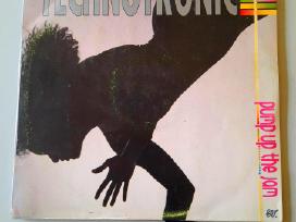 "Technotronic Pump Up The Jam"