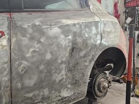Kokybiškas automobilių virinimas, dalių dažymas.