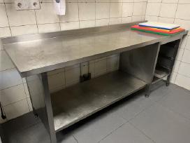 Nerūdijančio plieno stalas