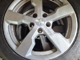 Chevrolet volt ratai su davikliais