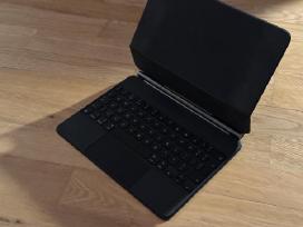 Apple Magic Keyboard iPad Pro 11
