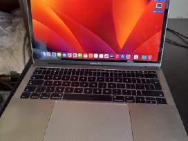 Apple MacBook Pro 13" (2017) i5 16 GB 256 GB