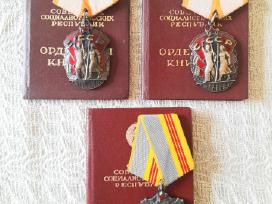 "Garbės ženklas" "Darbo Šlovės"