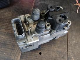 S2ab90040