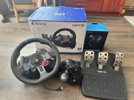 Logitech G29 vairas su pedalais