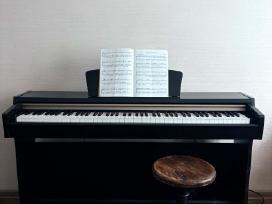 Yamaha Clavinova Clp-220 skaitmeninis pianinas