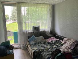 Raseiniai. Parduodamas 2 kamb. butas bendrabutyje.