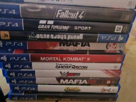 Sony play station 4