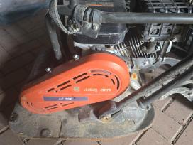 Vibroplokštė Husqvarna 130 kg