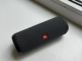 Jbl Flip essential