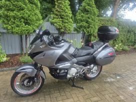 Honda Nt 700