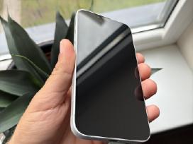 iPhone 16e 95% baterija