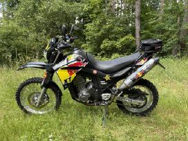 Yamaha Xt660.