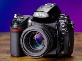 Nikon D700 – legendinis pilno kadro fotoaparatas