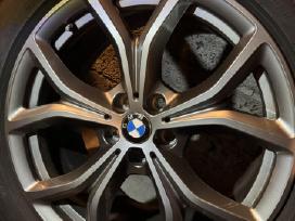 Org bmw ratlankiai su padangom ir slegio davikliai