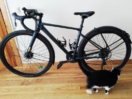 S Dviratis Cube Nuroad Pro Fe 2025