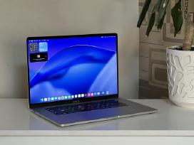 Parduodamas MacBook Pro 16 su I7, Pro 5300m, 1tb.