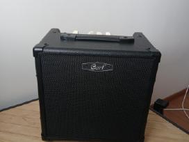 Cort Cm20b bosinis stiprintuvas