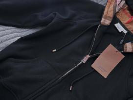 Burberry megztukas