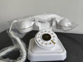 Retro telefonas