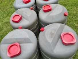 Parduodu plastikines 50 ltr. talpas (kanistrus)