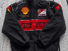 Ferrari Scuderia Racing striukė