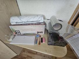 Silhouette Cameo 5 su daugybę plėvelių ir priedų!