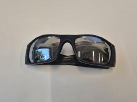 Oakley Fuel Cell saulės akiniai