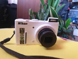 Nikon coolpix p310 Ekrane Dėmės