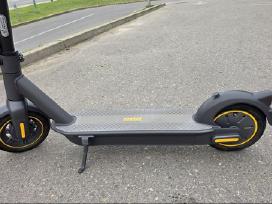 Segway Ninebot Max G30e II – tik apie 200 km