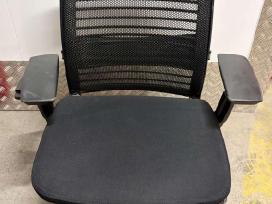 Parduodamos naudotos Steelcase biuro kėdės