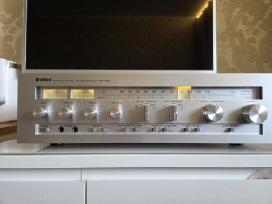 Yamaha Cr-820