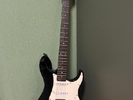 Elektrinė gitara Yamaha Eg-112c