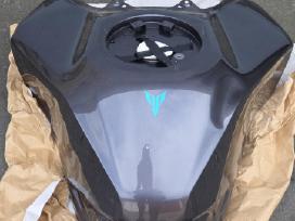Yamaha Mt-09 2024 kuro bakas fuel tank