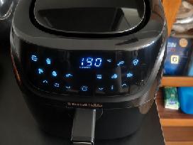 Russell Hobbs Digital Air Fryer – Excellent Condit