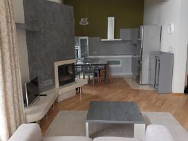 Nuomojamas 3 kambarių butas su garažu Antakalnyje
