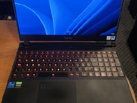 15.6 4k Oled 440 Nit i7-11800h 32 512 Rtx 3070 0%