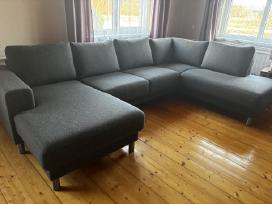 Pilka U formos sofa/kampas
