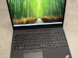 Lenovo Thinkpad P16v Gen2 Ultra 7 / 32gb / 1tb