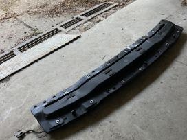 Ranger rover evaque detalės