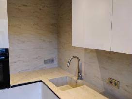 Dirbtinio akmens stalviršiai. Corian, Hi-macs