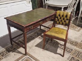 Chesterfield rašomasis stalas su kėde