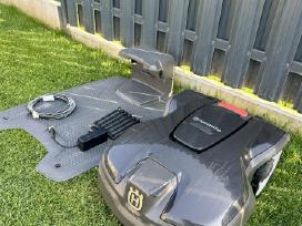 Vejos robotas Husqvarna Automower 305