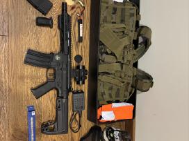 Airsoft ginklas komplektas M4