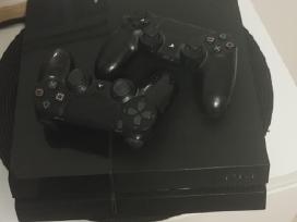 Parduodu Playstation 4