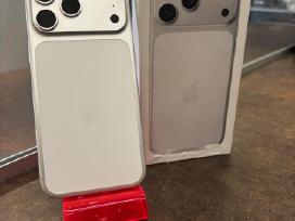 Apple iPhone 17pro Max 256gb 100% batery