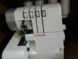 **Parduodamas Singer 14sh754 overlokas**