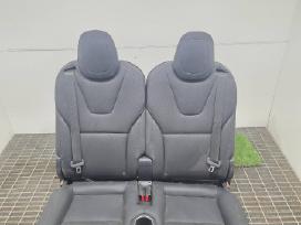 Tesla Model X Galine sedyne
